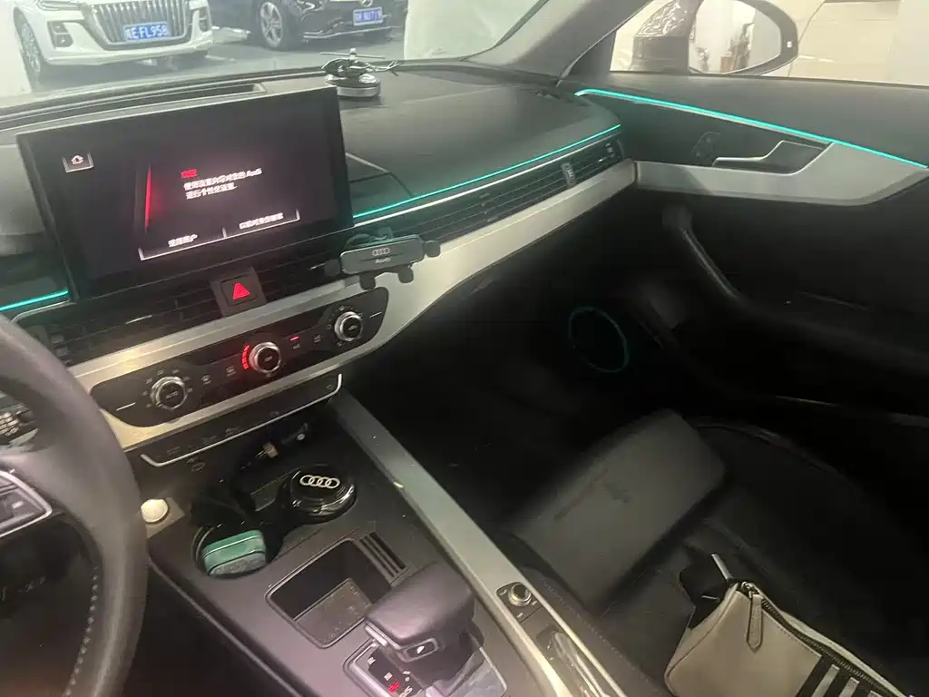 Audi A4L 2020 40 TFSI Fashion