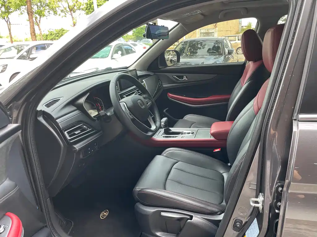 Changan CS75 — миниатюра 10