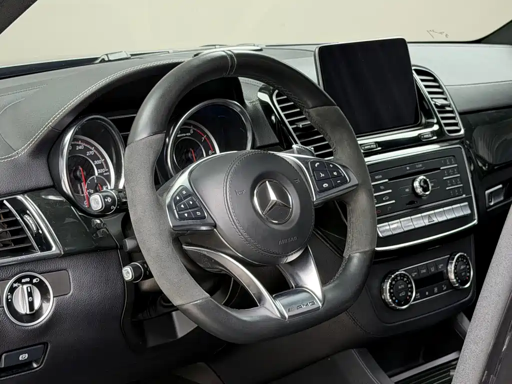 Mercedes-Benz GLS AMG — миниатюра 5