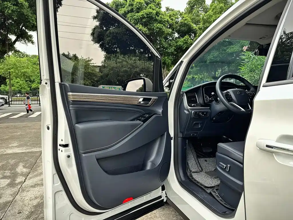 GAC M8 2023 390T Luxury