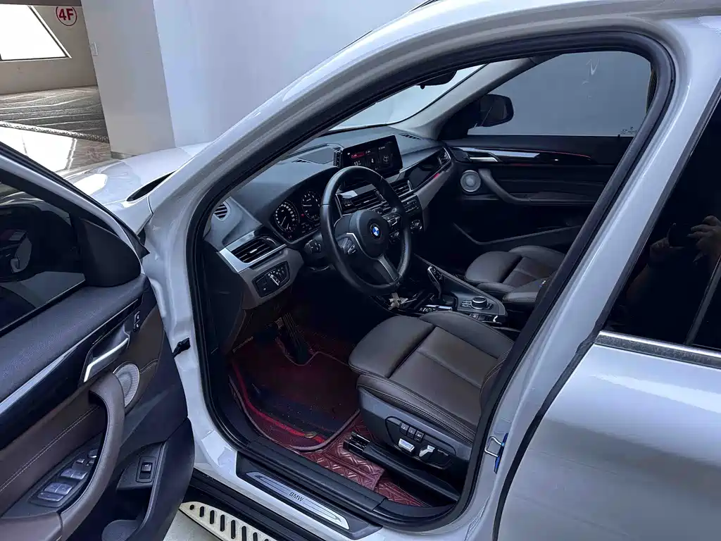 BMW X1 — миниатюра 8