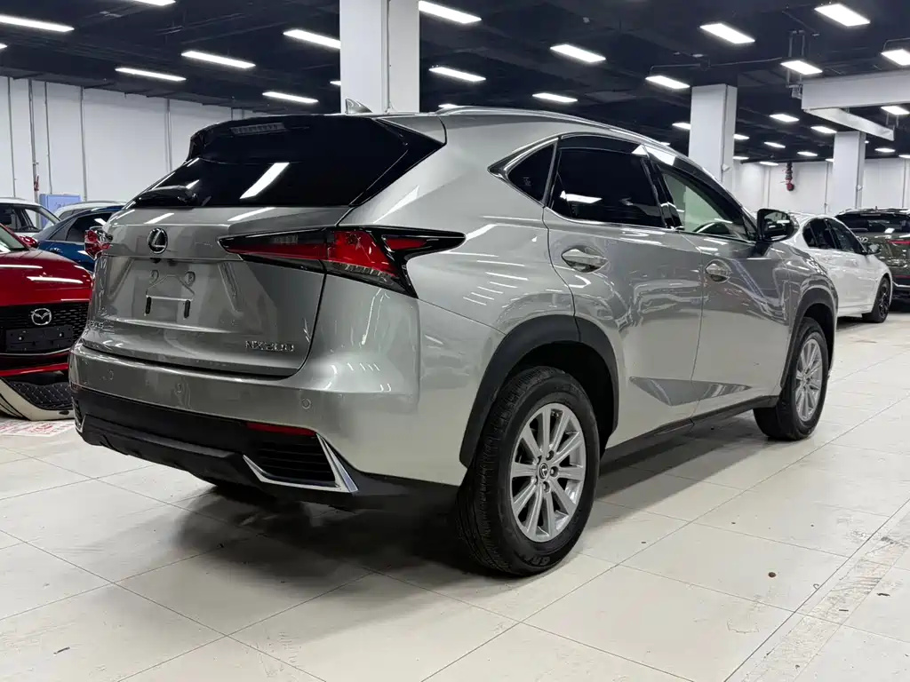 Lexus NX 2020 200 V