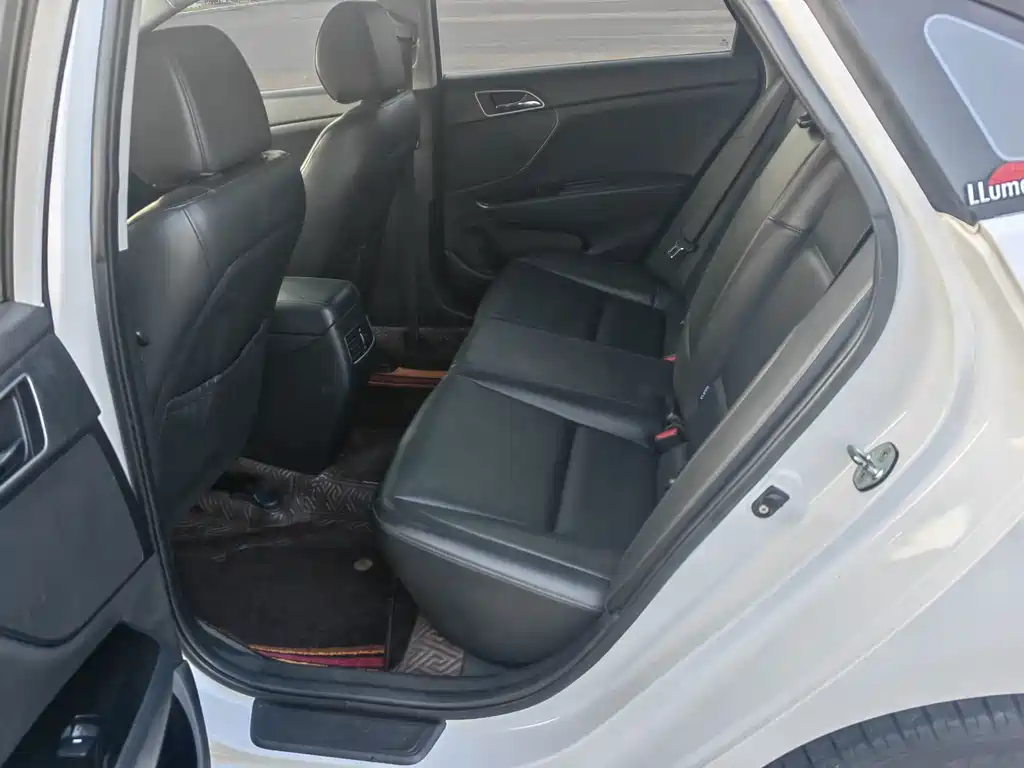 Hyundai Mistra — миниатюра 6
