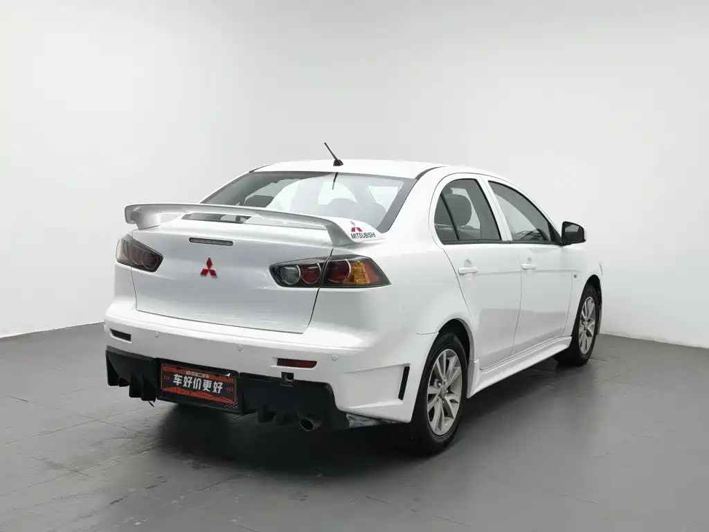 Mitsubishi Lancer EX — миниатюра 2