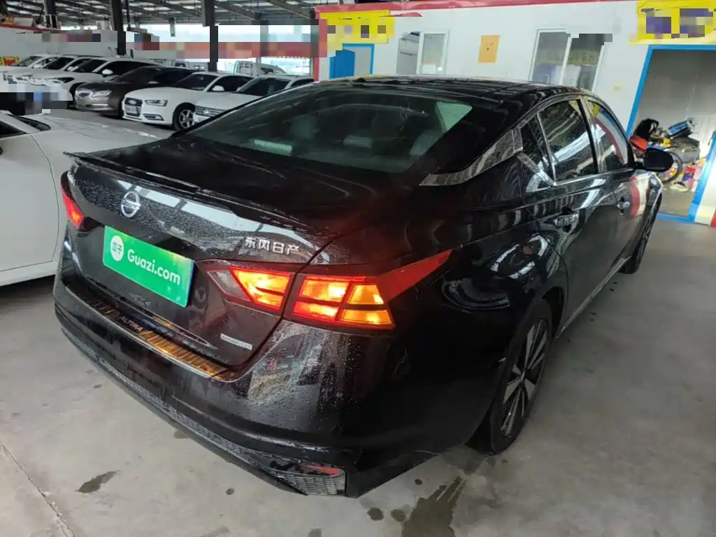 Nissan Teana — миниатюра 7