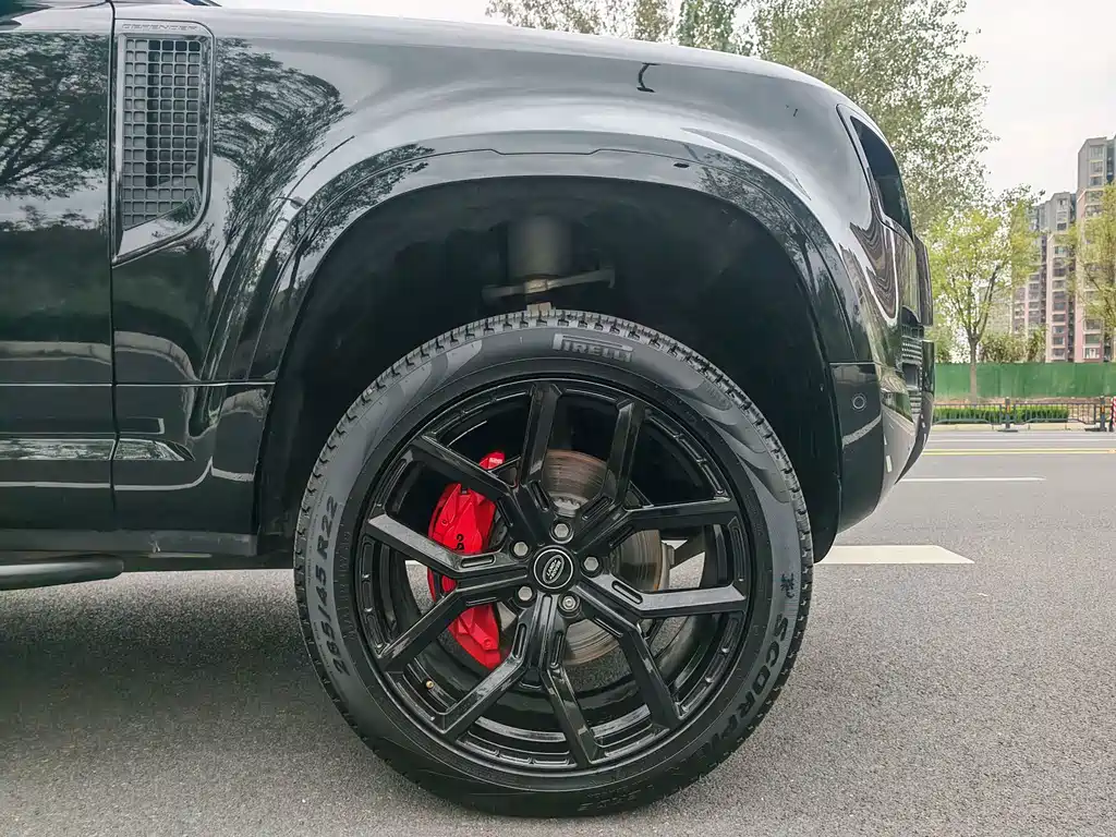 Land Rover Defender — миниатюра 27