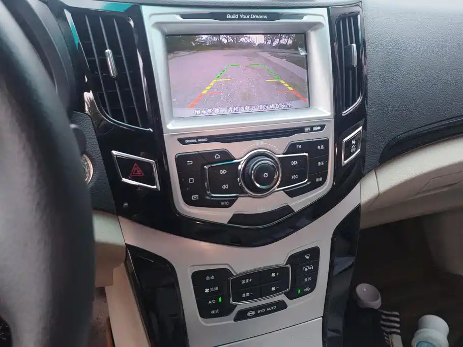 BYD e5 — миниатюра 13