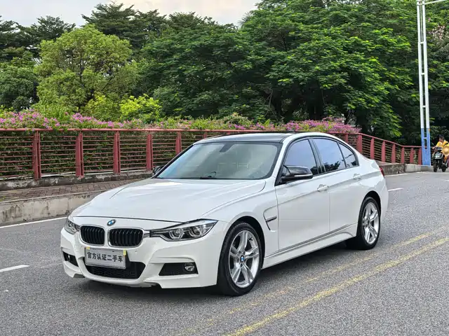 BMW  3 SERIES 2018