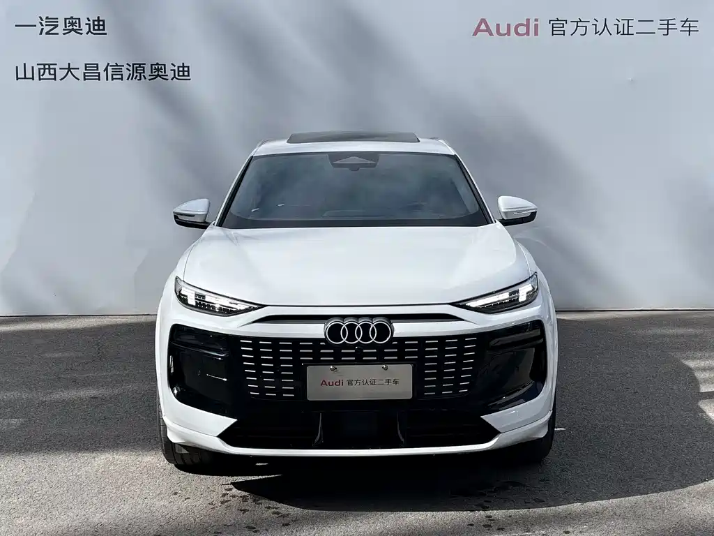 Audi Q6L e-tron — миниатюра 2