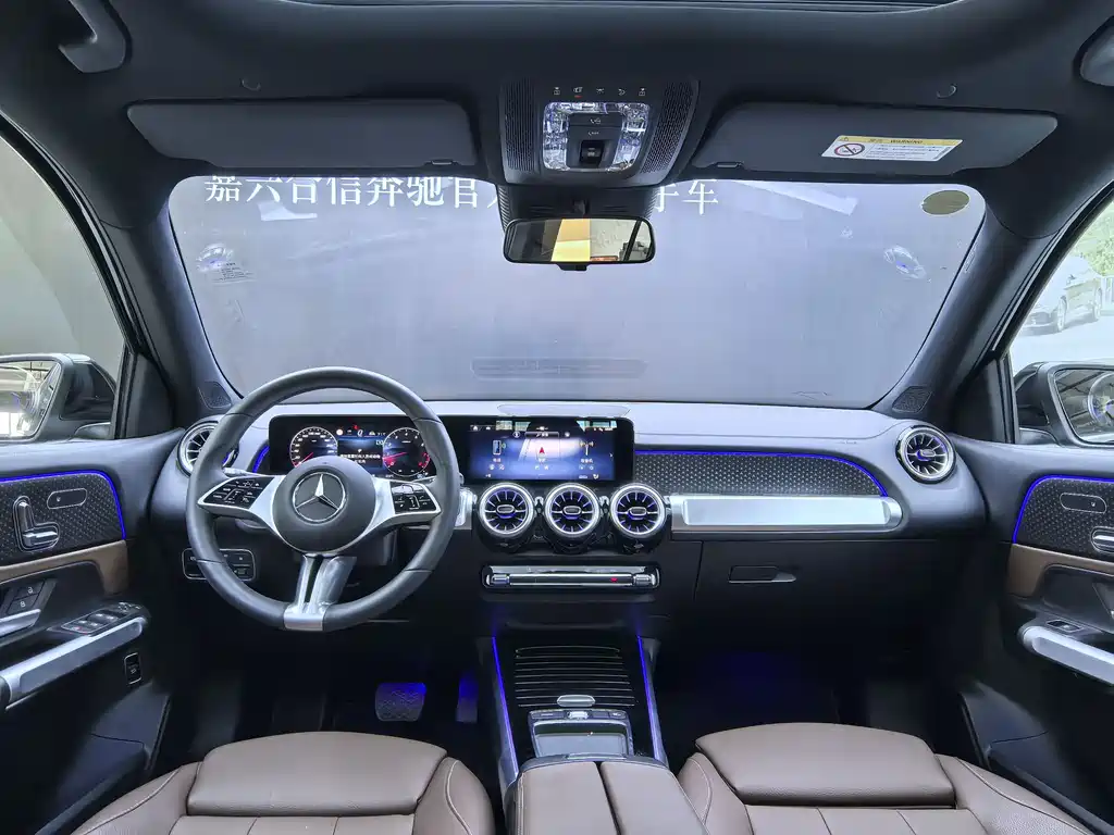 Mercedes-Benz GLB — миниатюра 29