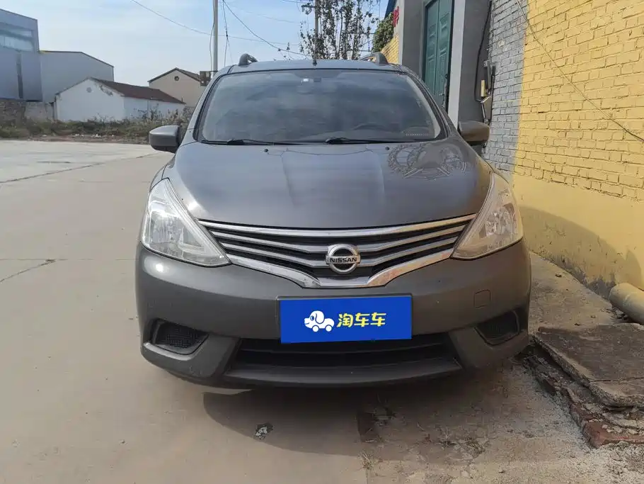 Nissan Livina — миниатюра 2