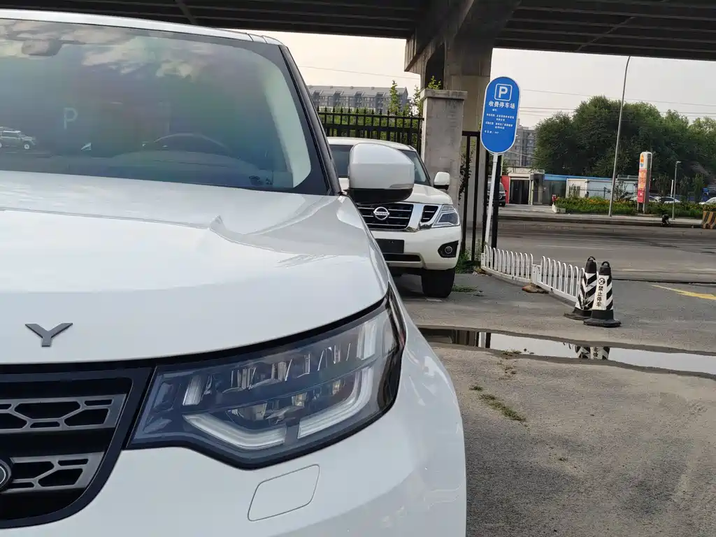Land Rover Discovery 2018 3.0 SC V6 SE