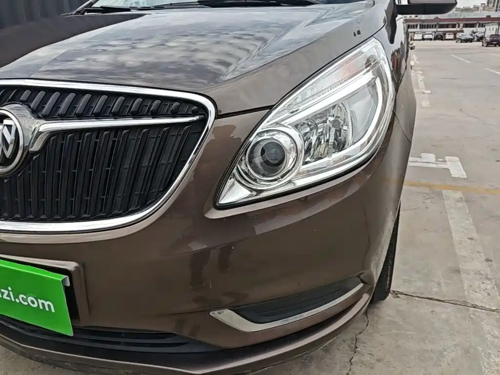 Buick GL8 — миниатюра 24