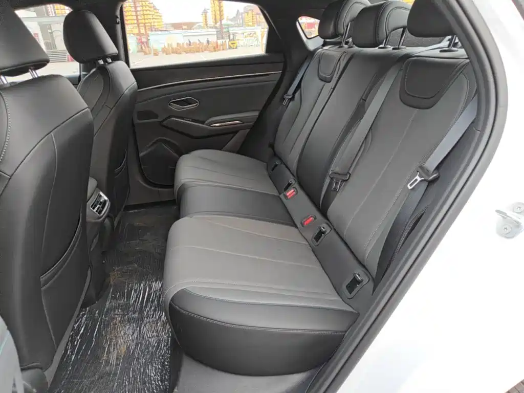 BYD Qin L — миниатюра 17