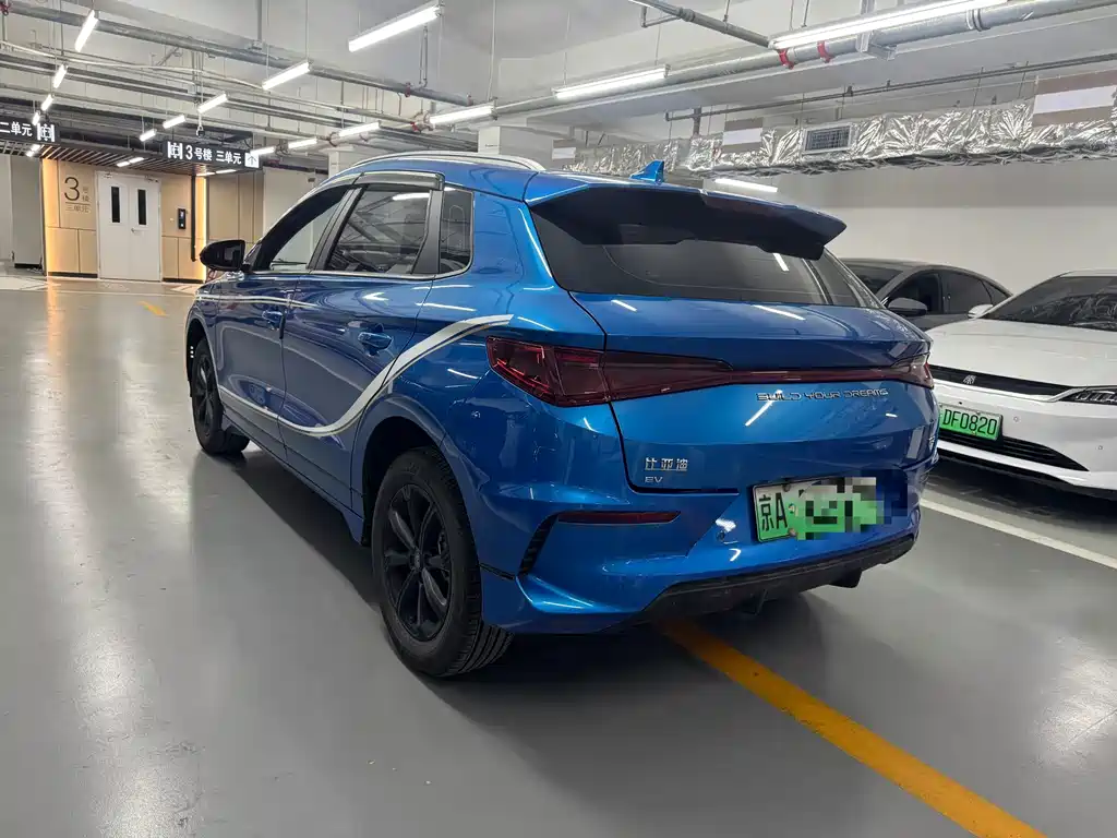 BYD e2 — миниатюра 8