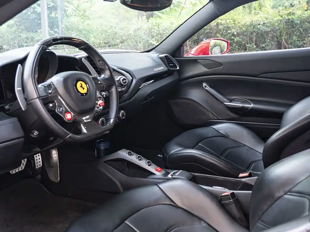 Ferrari 488 — миниатюра 17