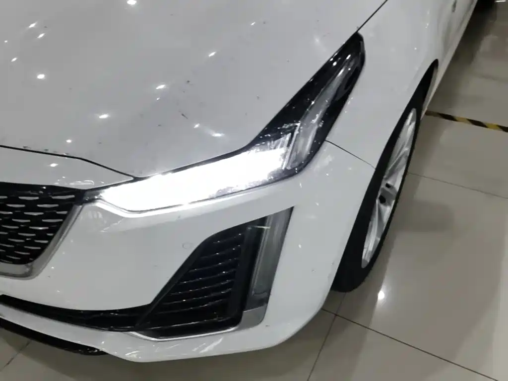 Cadillac CT5 — миниатюра 24