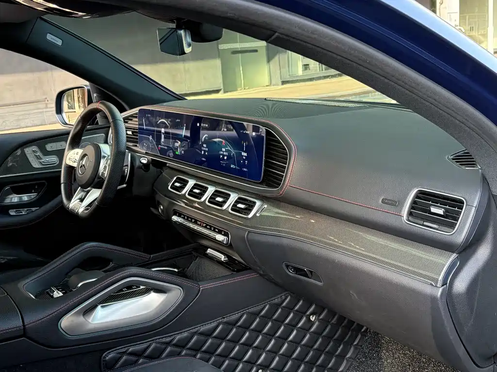 MERCEDES-BENZ GLE COUPE AMG