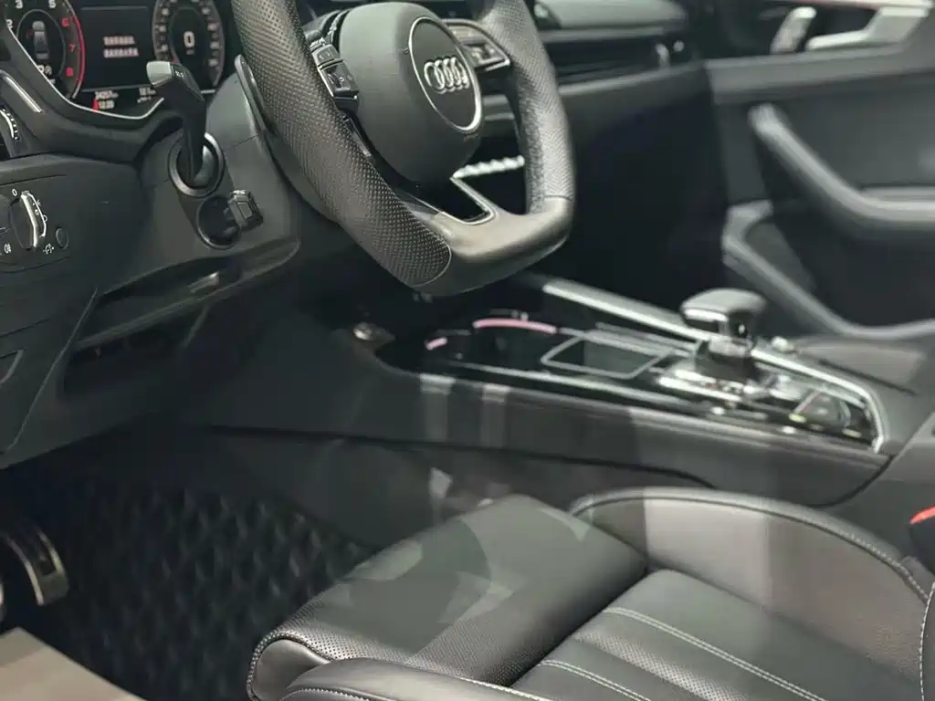 Audi A4L — миниатюра 7
