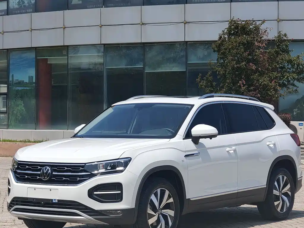 Volkswagen Tayron 2022 280TSI 2WD Luxury Connected Edition