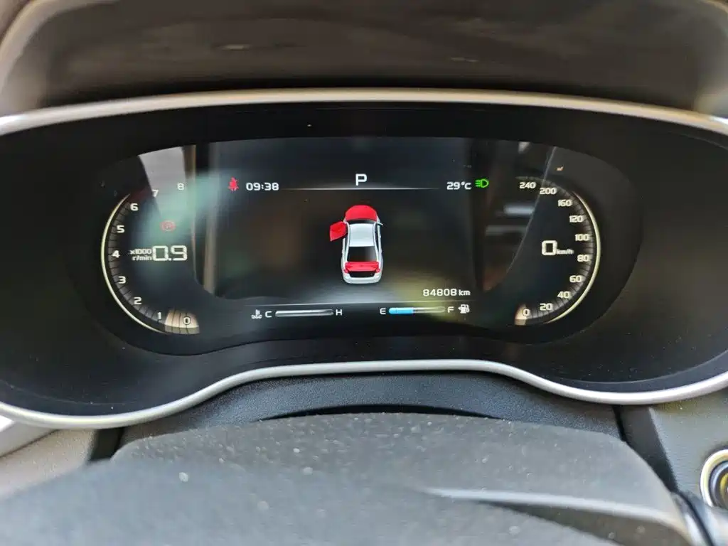 Geely Emgrand — миниатюра 13