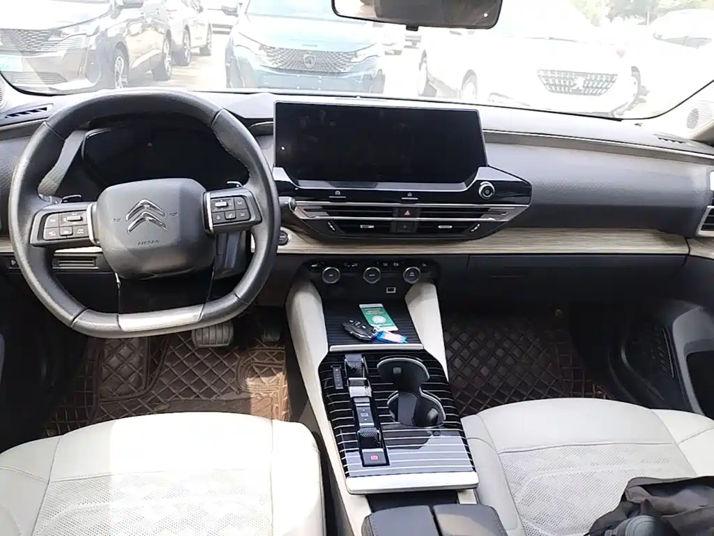 Citroen C5 X — миниатюра 10
