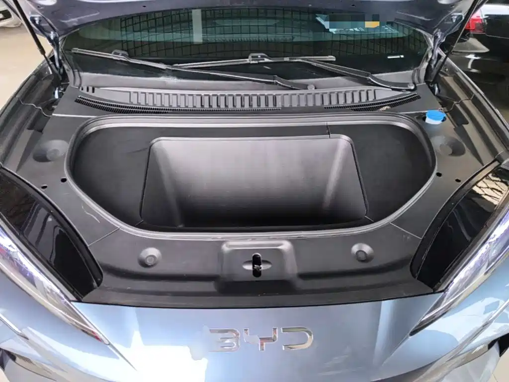 BYD Sealion 07 EV — миниатюра 20
