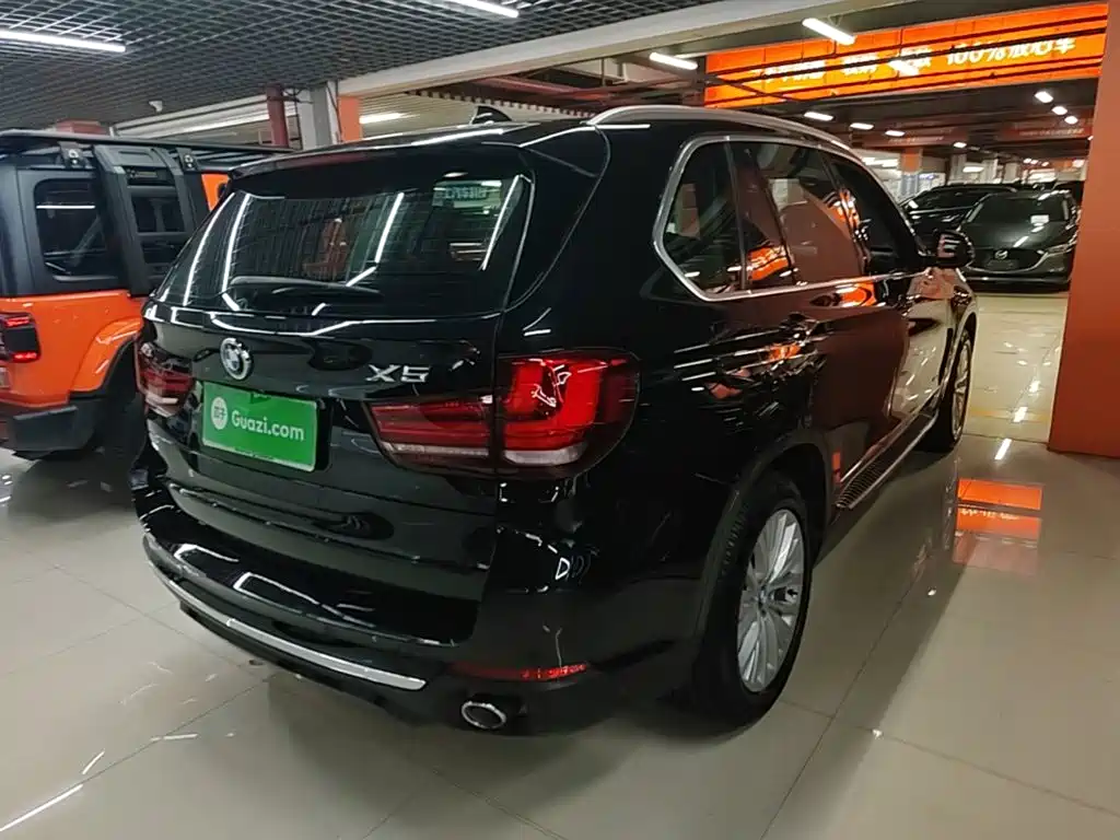 BMW X5 (Import) — миниатюра 7