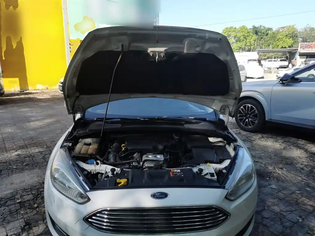 Ford Focus — миниатюра 20