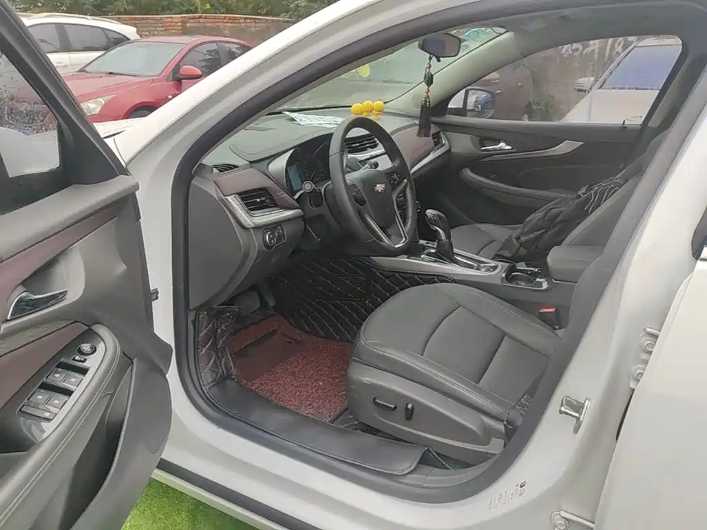 Chevrolet Malibu — миниатюра 16