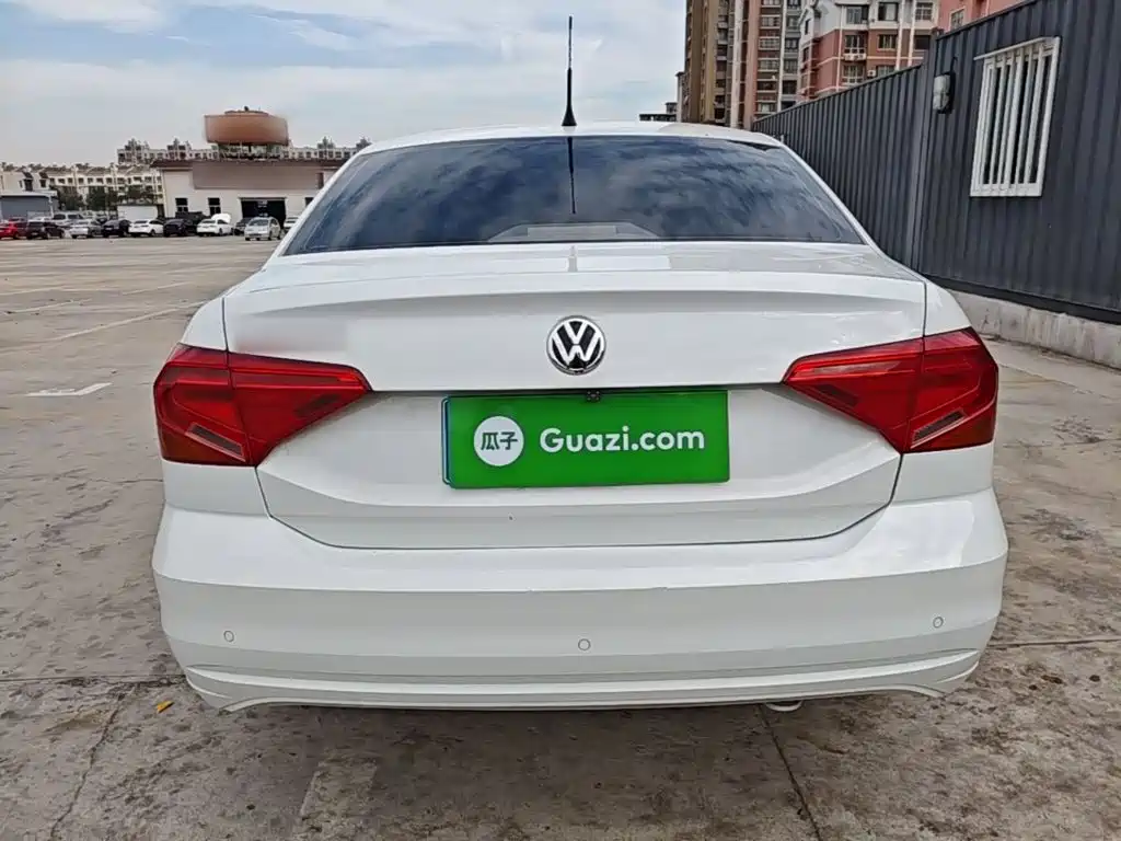 Volkswagen Jetta — миниатюра 6