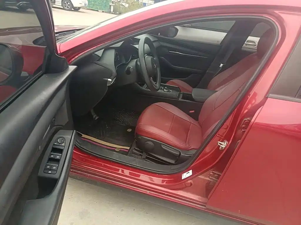 Mazda 3 Axela — миниатюра 15
