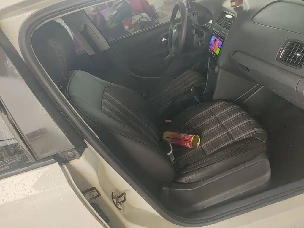 Volkswagen Polo — миниатюра 25