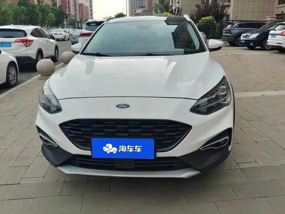 Ford Focus Active — миниатюра 2