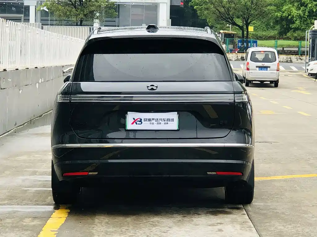 NIO ES8 — миниатюра 5