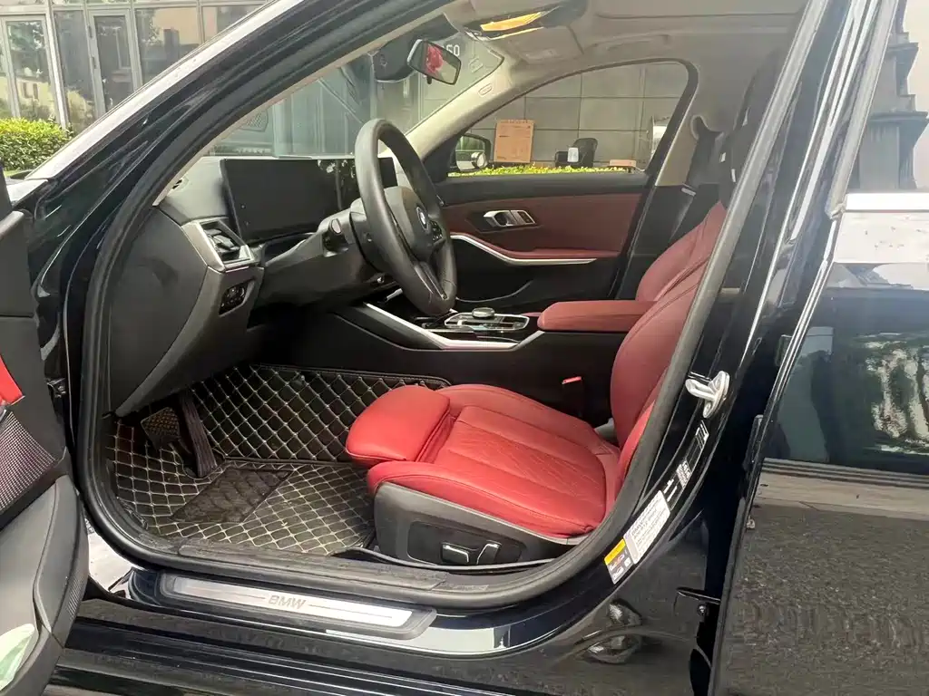 BMW i3 2024 eDrive 35 L