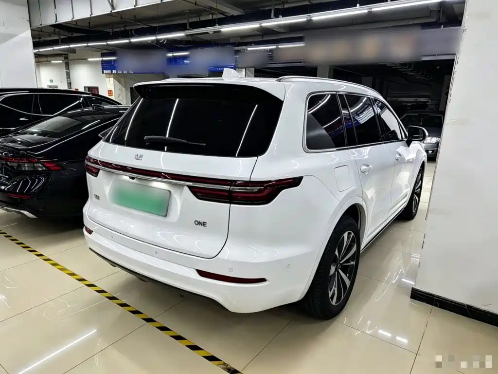 Li Auto Li ONE — миниатюра 7