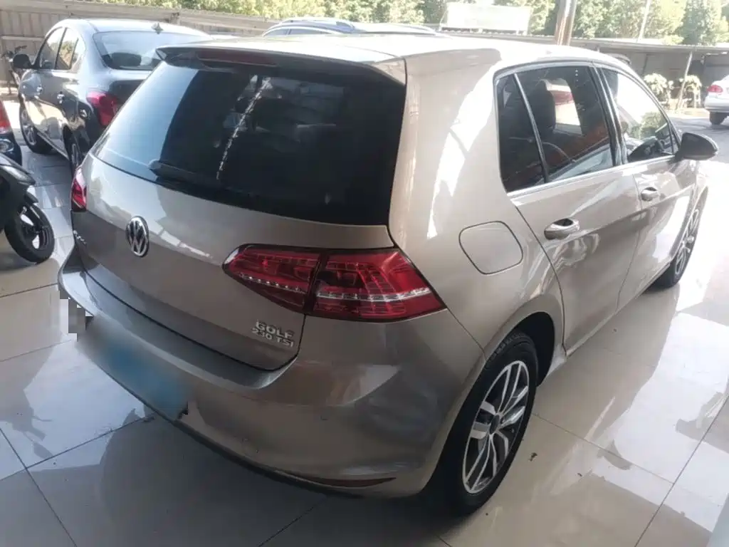 Volkswagen Golf — миниатюра 7
