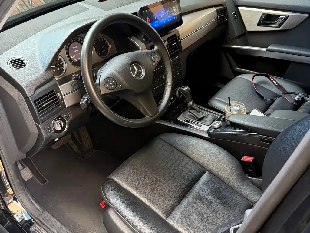 Mercedes-Benz GLK-Class (Import) — миниатюра 8