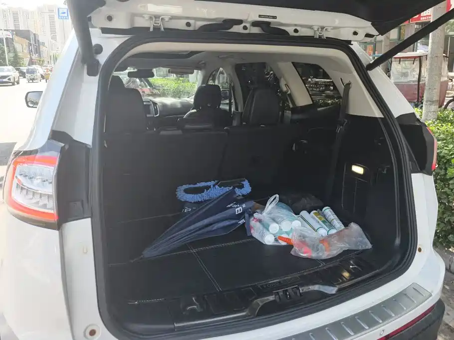 Ford Edge — миниатюра 4