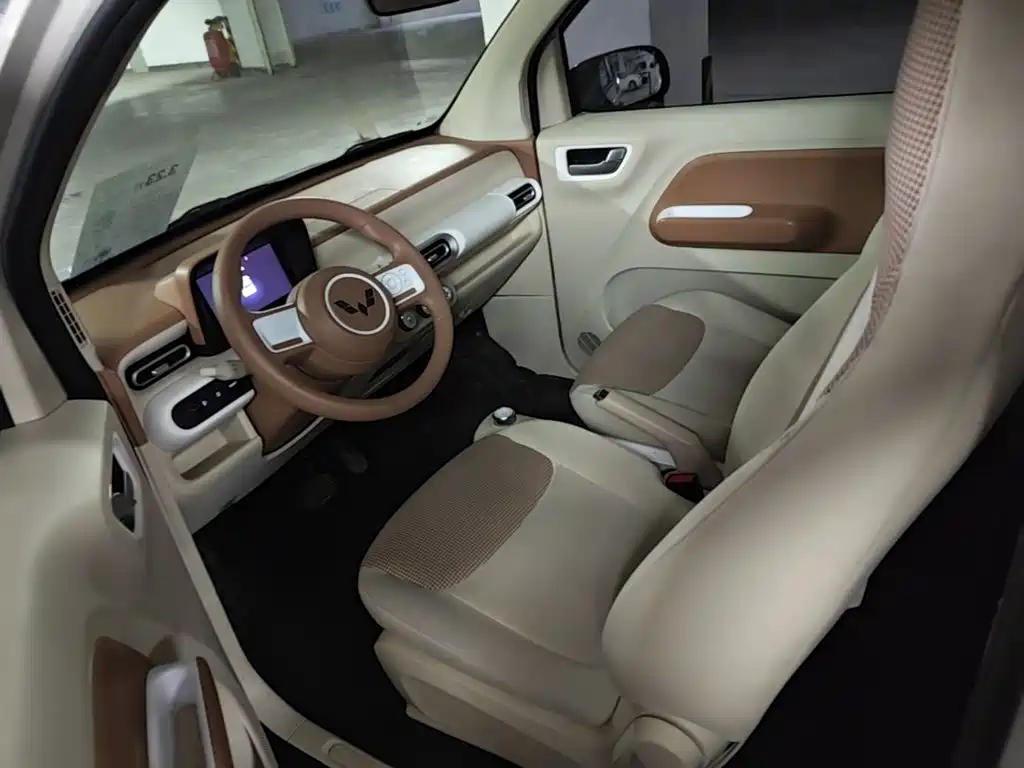 Wuling MINIEV — миниатюра 12