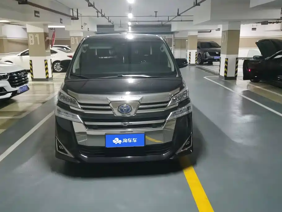 Toyota Vellfire — миниатюра 2