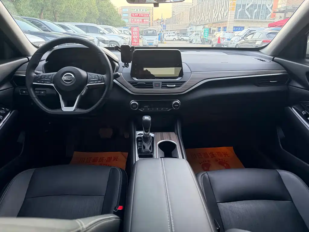 Nissan Teana — миниатюра 8