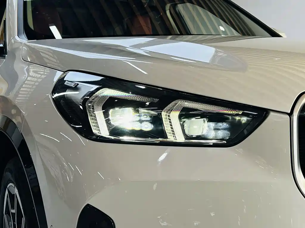 BMW X1 — миниатюра 7