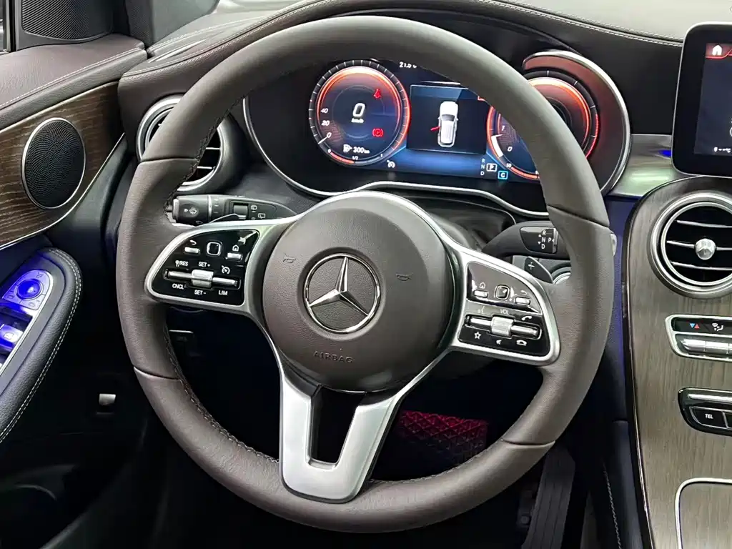 Mercedes-Benz GLC — миниатюра 25