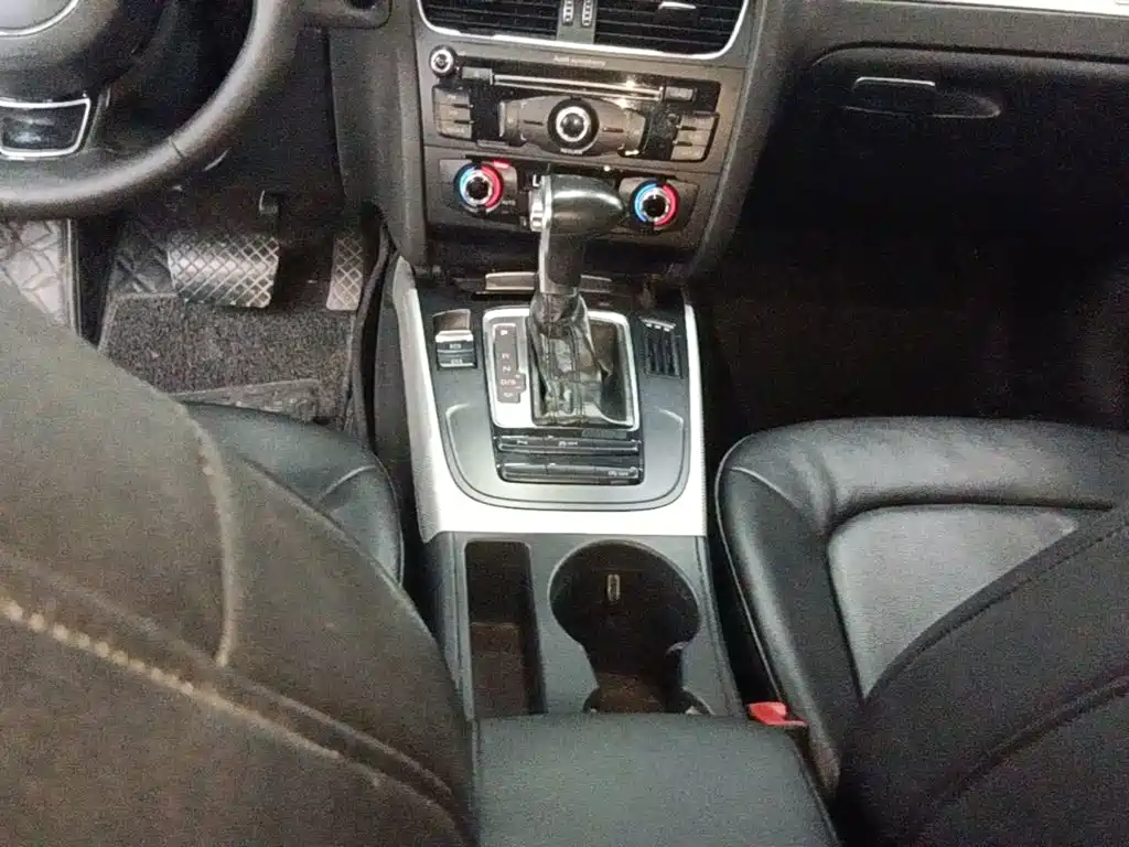Audi A4L — миниатюра 14