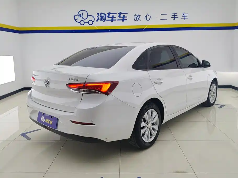 Buick Excelle — миниатюра 3
