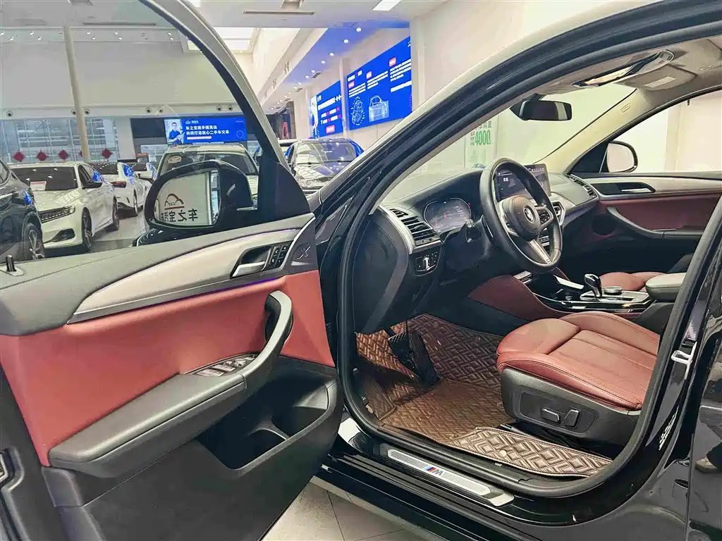 BMW X4 — миниатюра 21
