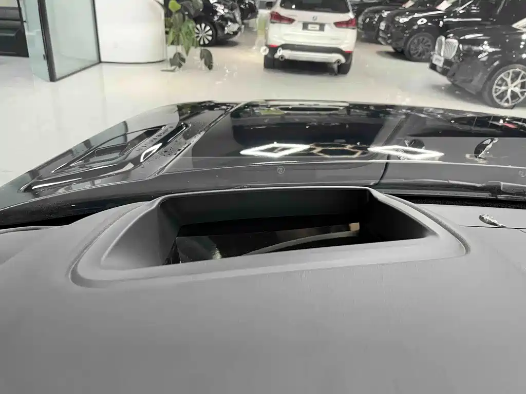Land Rover Sport — миниатюра 17