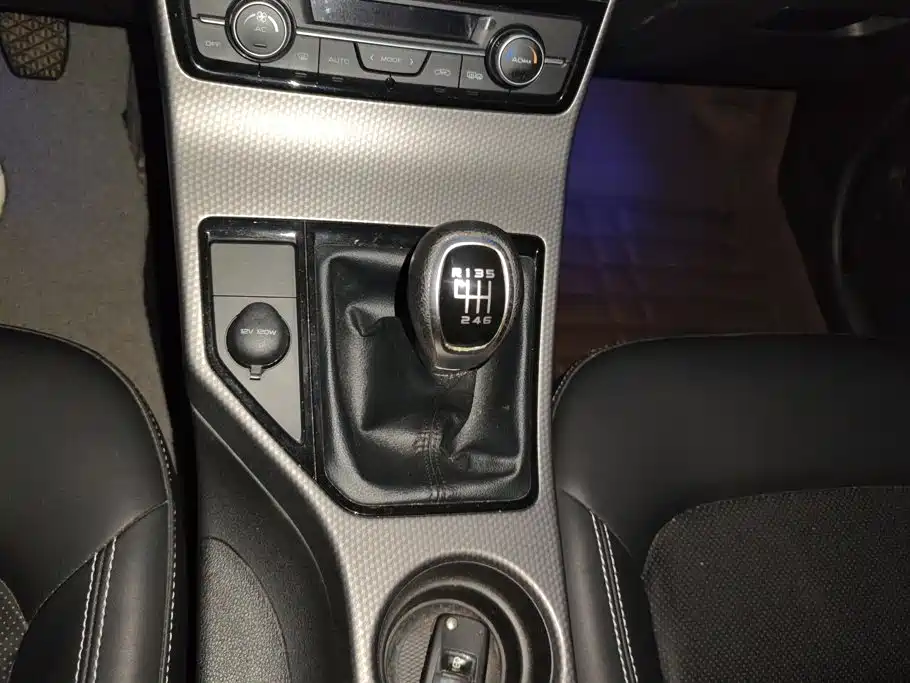 Geely Emgrand GS — миниатюра 16